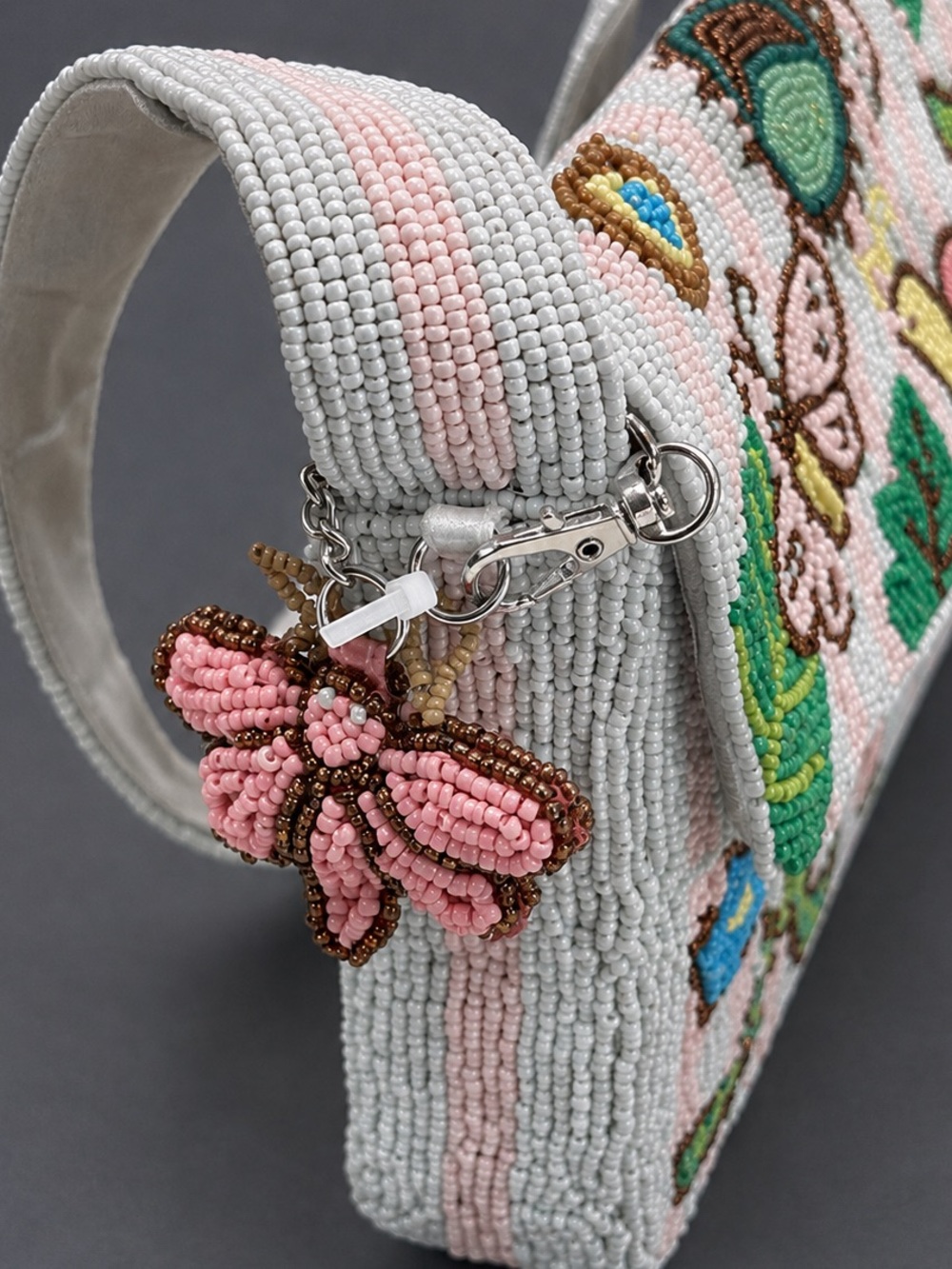 VIRAL RARE CATERPILLER BEADED BAG WITH BAG CHARM - Picture 3 of 5